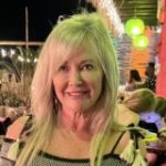Profile photo of Leslie